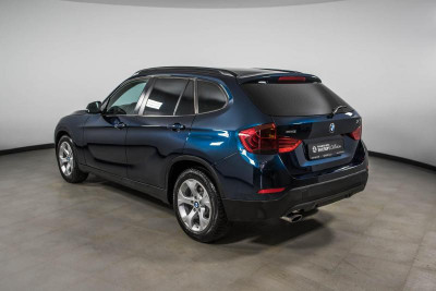 BMW X1 18i 2.0 AT (150 л.с.)