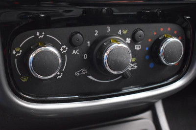 Renault Duster 2.0 MT 4x4 (135 л. с.)