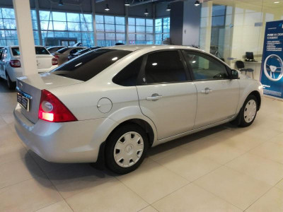 Ford Focus 2.0 MT (145 л. с.)