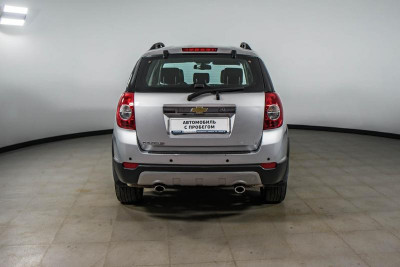 Chevrolet Captiva 3.2 AT 5 мест (230 л. с.)