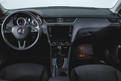 ŠKODA OCTAVIA 1.8 TSI DSG (180 л.с.) Style