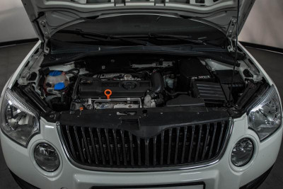 ŠKODA Yeti 1.4 TSI DSG (122 л. с.)