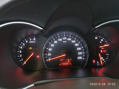 Kia Sorento 2.4 MT 4WD (175 л. с.) Comfort