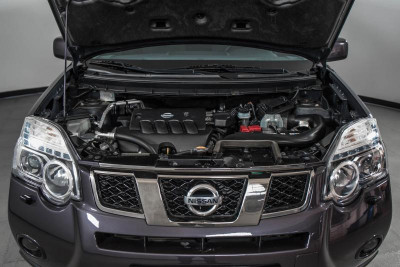 Nissan X-Trail 2.0 CVT AWD (141 л. с.)