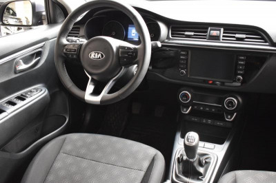 Kia Rio 1.6 MT (123 л. с.)