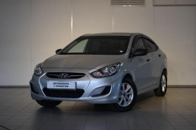 Hyundai Solaris 1.4 MT (107 л. с.)