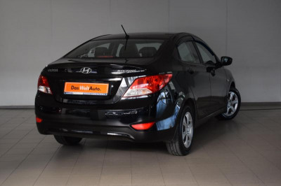 Hyundai Solaris 1.4 MT (107 л. с.)