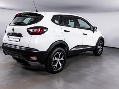Renault Kaptur 1.6 X-tronic (114 л. с.)