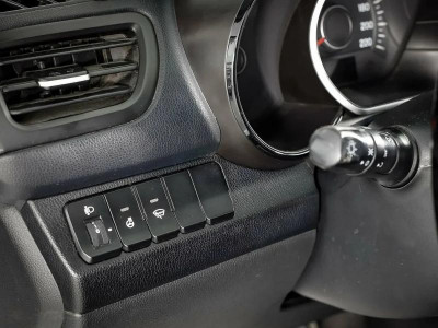 Kia Rio 1.4 AT (107 л. с.)