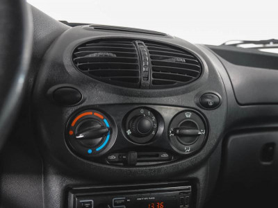 LADA Kalina 1.6 MT 8кл (2181) (82 л. с.)