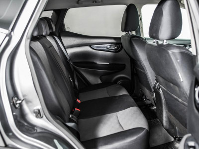 Nissan Qashqai 2.0 CVT AWD (144 л. с.)
