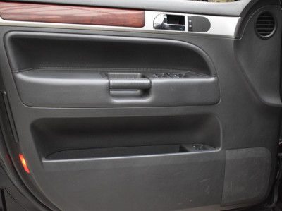Volkswagen Touareg 2.5 TDI Tiptronic (174 л. с.)