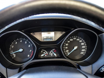 Ford Focus 1.6 PowerShift (105 л. с.)