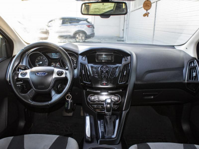 Ford Focus 1.6 PowerShift (105 л. с.)