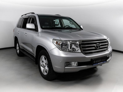 Toyota Land Cruiser 4.5 TD 4WD AT (235 л. с.)
