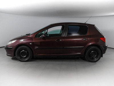 Peugeot 307 1.6 MT (110 л. с.)