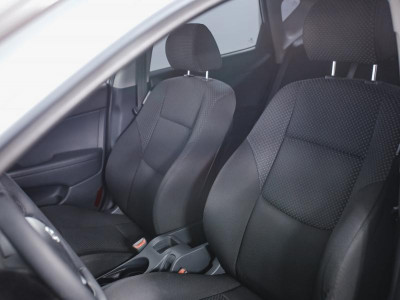 Hyundai i30 1.6 AT (126 л. с.)