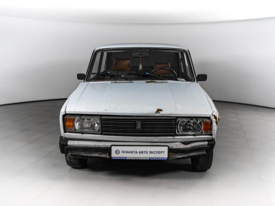 LADA 2105 1.5 MT (71 л. с.)