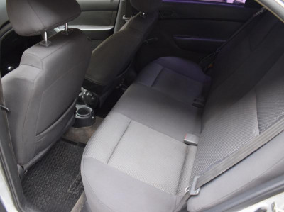 Chevrolet Aveo 1.2 MT (72 л. с.)
