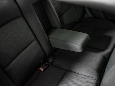 Mazda 3 1.6 AT (105 л. с.)