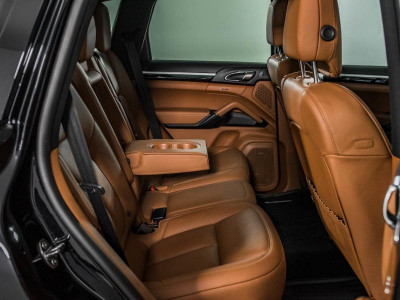 Porsche Cayenne 3.6 Tiptronic S AWD (300 л. с.)