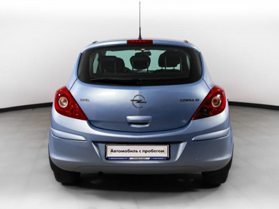 Opel Corsa 1.2 Easytronic (80 л. с.)