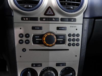 Opel Corsa 1.2 Easytronic (80 л. с.)