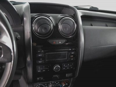 Renault Duster 2.0 AT 4x4 (143 л. с.)
