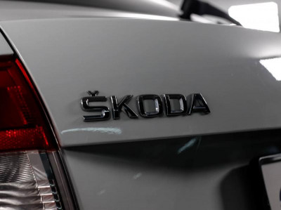 ŠKODA RAPID 1.6 AT (110 л. с.)