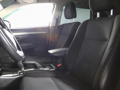 Mitsubishi Outlander 2.0 CVT 4WD (146 л. с.)