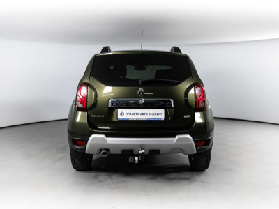 Renault Duster 2.0 MT 4x4 (143 л. с.)
