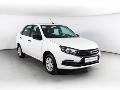 LADA Новая Granta седан 1.6 AMT 16кл (106 л. с.)