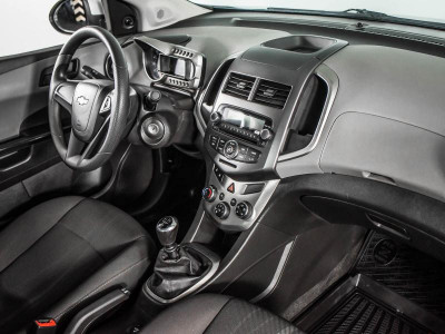 Chevrolet Aveo 1.6 MT (115 л. с.)