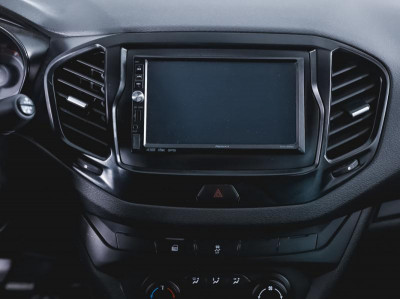 LADA Vesta 1.6 MT (106 л. с.)