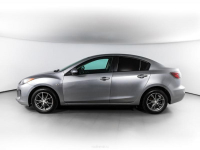 Mazda 3 1.6 MT (105 л. с.)