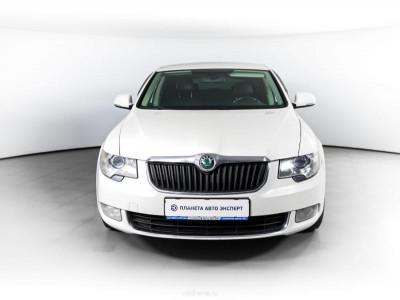 ŠKODA Superb 1.8 TSI DSG (152 л. с.)