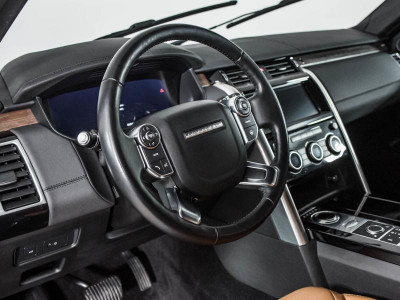 Land Rover Discovery 3.0 TDV6 AT 4WD (249 л.с.)
