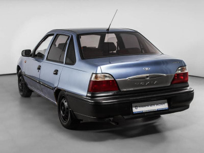 Daewoo Nexia 1.5 MT (85 л. с.)