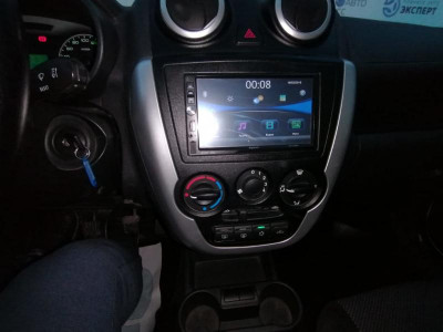 LADA Granta лифтбек 1.6 8кл MT (87 л. с.)