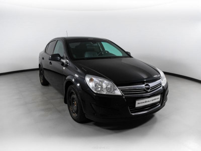 Opel Astra 1.6 MT (103 л.с.)
