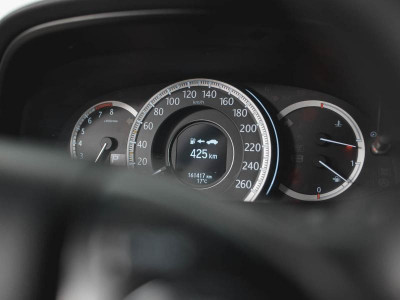 Honda Accord 2.4 AT (180 л. с.)