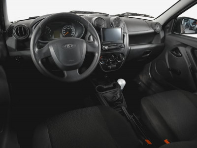 LADA Granta лифтбек 1.6 8кл MT (87 л. с.)