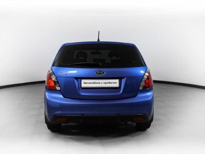 Kia Rio 1.4 AT (97 л. с.)