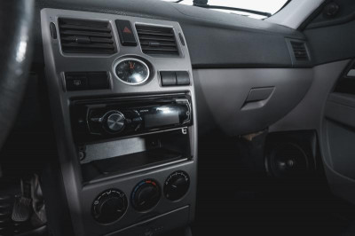 LADA Priora 1.6 MT 16 кл (Евро-3) (98 л. с.)