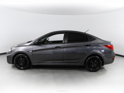 Hyundai Solaris 1.4 MT (107 л. с.)