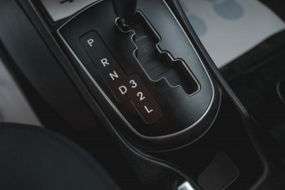 Hyundai Solaris 1.4 AT (107 л. с.)
