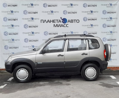 Chevrolet niva Niva 1.7 MT (79,6 л. с.)