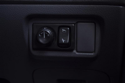 Nissan Primera 2.0 AT (140 л. с.)