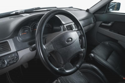LADA Priora 1.6 MT 16 кл (Евро-3) (98 л. с.)