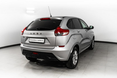 LADA XRAY 1.6 MT (106 л. с.)